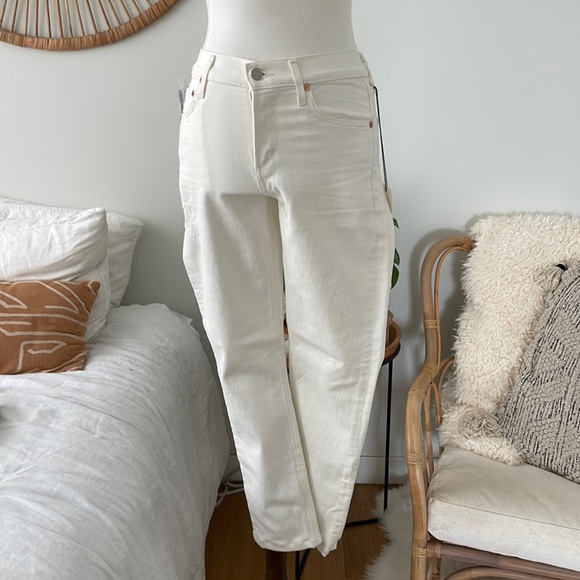 Citizens of Humanity Inga Low Rise Skinny Jean - Picture 7 of 7